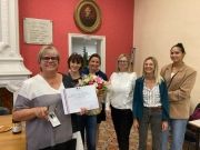 Sandrine Sauzee et sa médaille du Travail